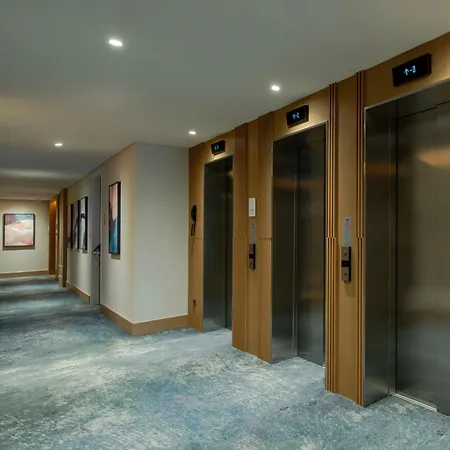 Hilton Garden Pendik Hotel 3*