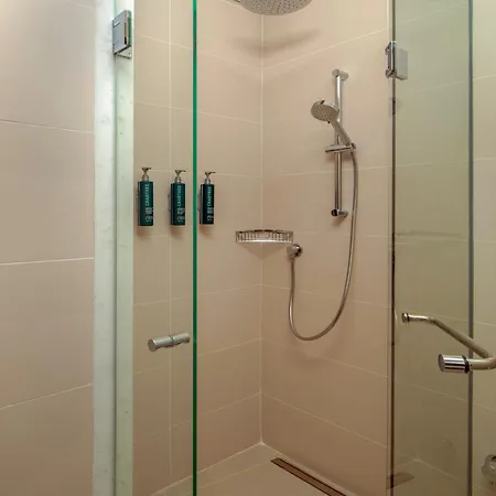 Ξενοδοχείο Hilton Garden Pendik 3*